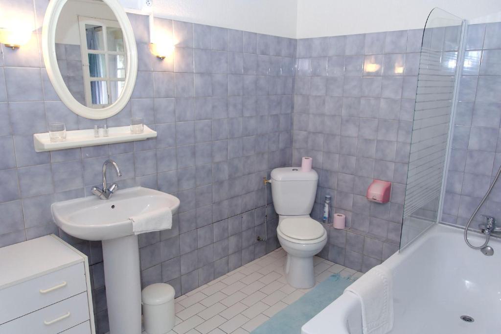 Auberge Du Manoir D'Archelles Arques-la-Bataille Habitación foto