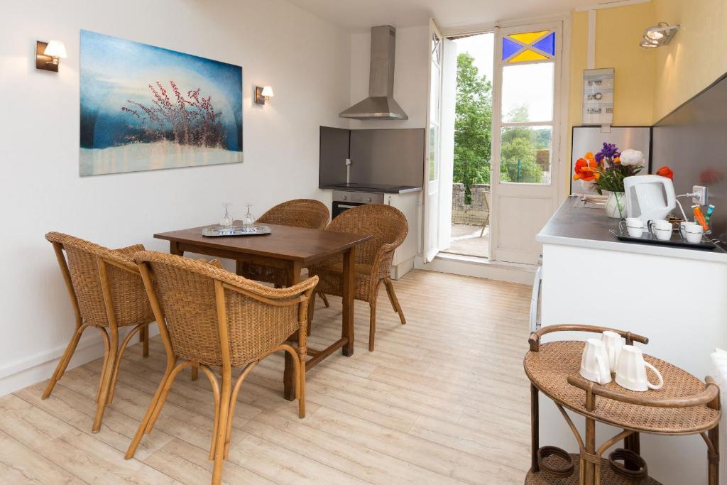 Auberge Du Manoir D'Archelles Arques-la-Bataille Habitación foto